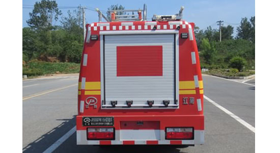 東風(fēng)小型細(xì)水霧消防車(上藍(lán)牌)